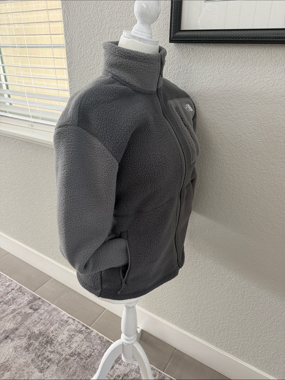 The North Face Women’s Gray Full-Zip Fleece Jacket - Picture 7 of 8